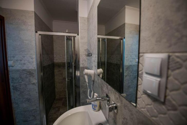 Hotel Palacowa Narol Buitenkant foto