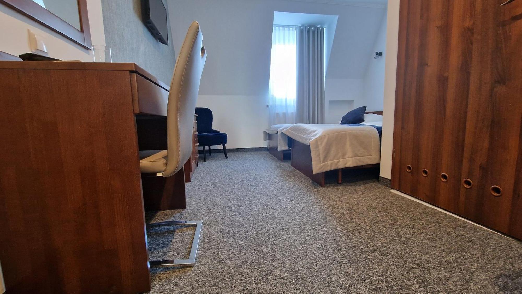 Hotel Palacowa Narol Buitenkant foto